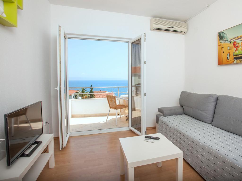 Apartments Kairos Seget Vranjica Bagian luar foto